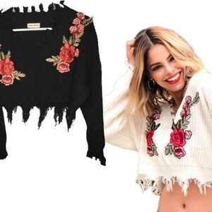 True North Womens Embroidered Appliqué Fringe Frayed Cropped Knit Sweater Size L